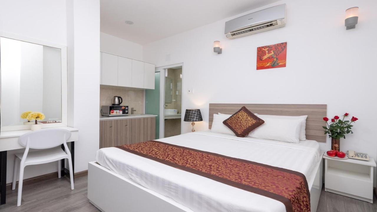 Green Star Central Hotel Хошимин Экстерьер фото